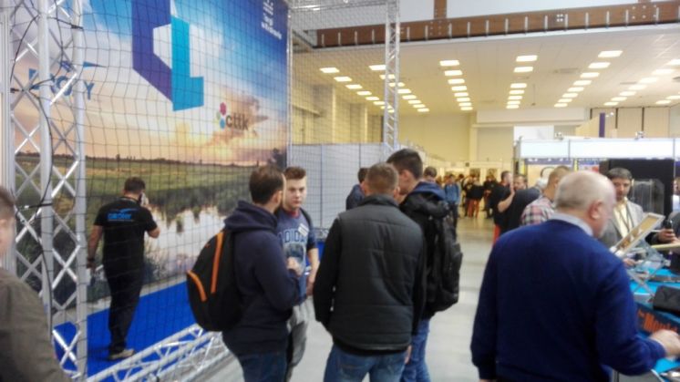 Uczniowie ZSTE na Targach Kompozytowych EXPO 2016